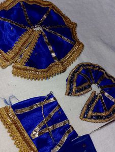 krishna ji and matai dres