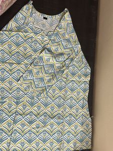 Abstract Leaf Print T-Shirt