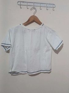 Graphic Print Cropped T-Shirt