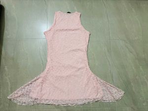Elegant Pink Lace Dress