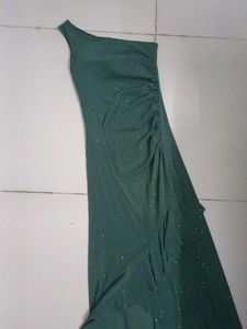 Elegant One-Shoulder Ruffle Maxi Dress