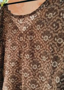 2 kurta combo Vibrant Striped Aline &amp; lehriya kurt