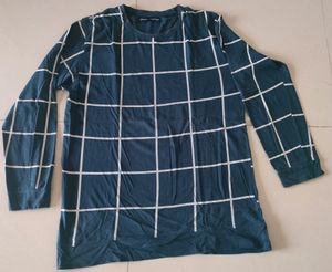 Maniac Striped Men Round Neck Blue And White Tshirt For Men
