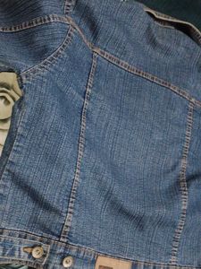 jeans jacket