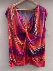 V-Neck Twisted Front Top