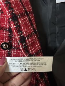 Chic Red Tweed blazer