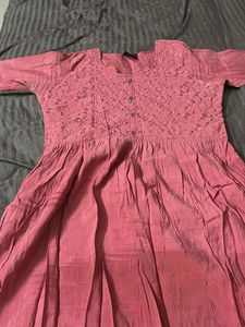Beautiful Pink Embroidered Kurta