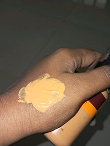 Brwn's 3 In 1 Foundation