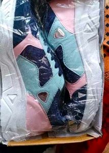 Stylish Navy &amp; Pink Sneakers