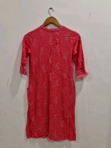 its a pink kurta for daily wear. please do contact