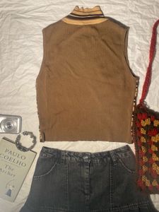 Sparkly Striped Turtleneck Sleeveless Top