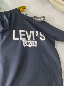 Levi's Black Graphic T-Shirt