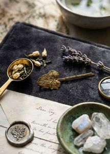 Vintage Leaf Hair Pin