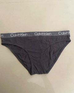 Calvin Klein Briefs - Pack of 2