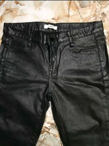 Korean Black Coated Skinny Fit Jeans ♡♡
