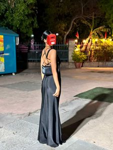 Elegant Black Maxi Dress