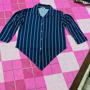 Chic Navy &amp; White Striped Button-Up Top