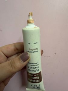 Swiss Beauty Flawless Finish Foundation