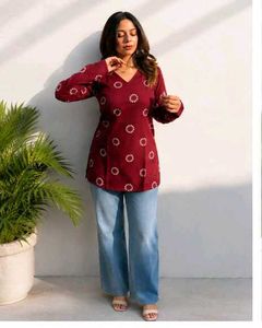 Maroon Printed V-Neck Kurta