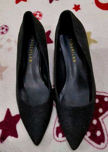 Elegant Black Pointed Heels