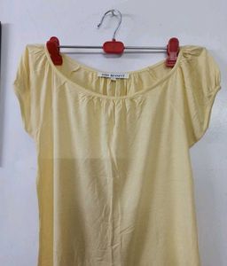 Miss Bennett Scoop Neck Cap-Sleeve Top