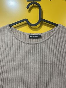 Ribbed Knit Long Sleeve Top