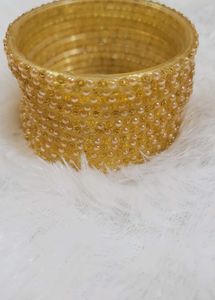 Exquisite Pearl &amp; Gold Bangle Set