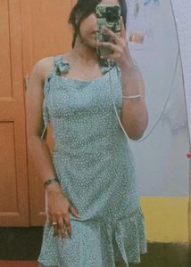 Chic Green &amp; White Printed Dress