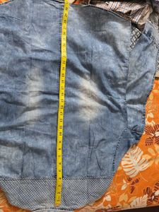 Men's Blue Checkered Denim Shirt chest across44