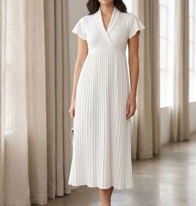 Elegant White Pleated Midi Dress
