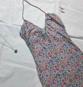 🪄PRINCESS POLLY DITSY HALTER DRESS🌺