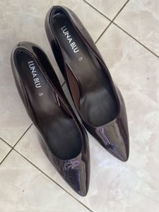 LUNA BLU by Westside | Black Patent Pointed-Toe He