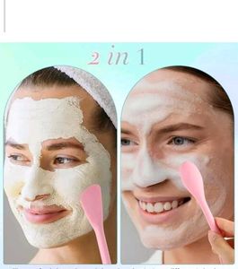 238. Facial Cleansing Brush &amp; Applicator