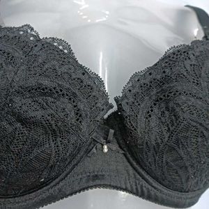 Elegant 😍Black Lace Bra