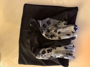 Elegant Black sexy top with net print sleeves
