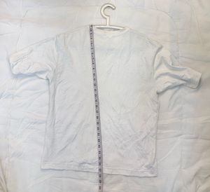 UNIQLO Classic White Crew Neck T-Shirt