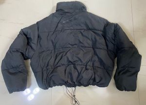Black Puffer Jacket warm and good fit
