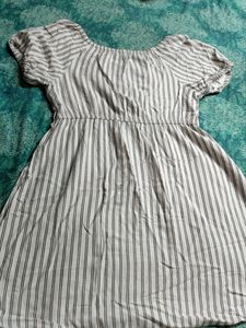 Women White &amp; Black Lining Cotton Midi
