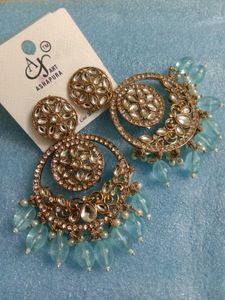 Earings