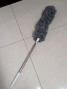 Extendable Microfiber Duster
