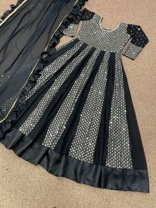 LEHENGA ON SALE READ DESCRIPTION