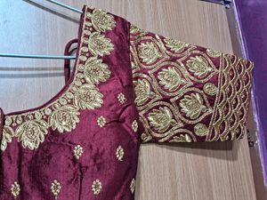 MAROON EMBROIDERY BLOUSE