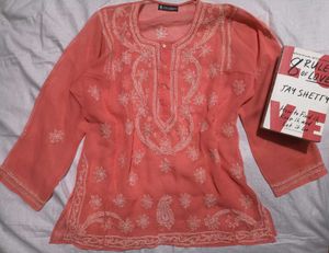 Coral Elegance Embroidered Kurti 🧡🌿