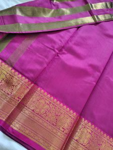 silk saree with golden border