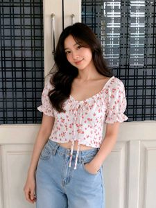 Floral Tie-Front Puff Sleeve Top