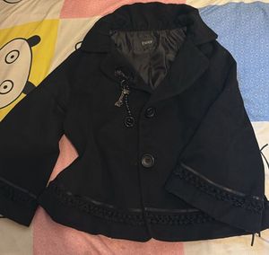 Black cropped bolero jacket with lace trim 💕