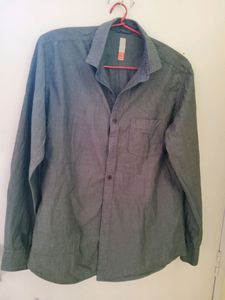 Men Shirt Size Medium