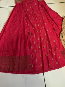 Elegant Pink Embroidered Kurta Set