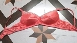 Cute.. Sponge And Soft Padded Bra😍