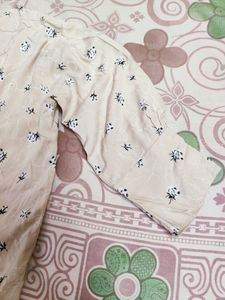 Simple Cream Top